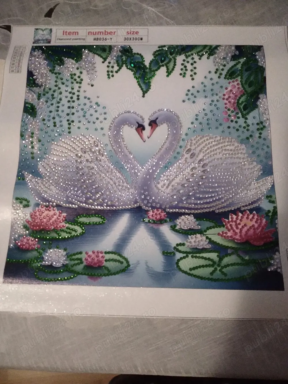 Pictură  cu pietricele  lipite