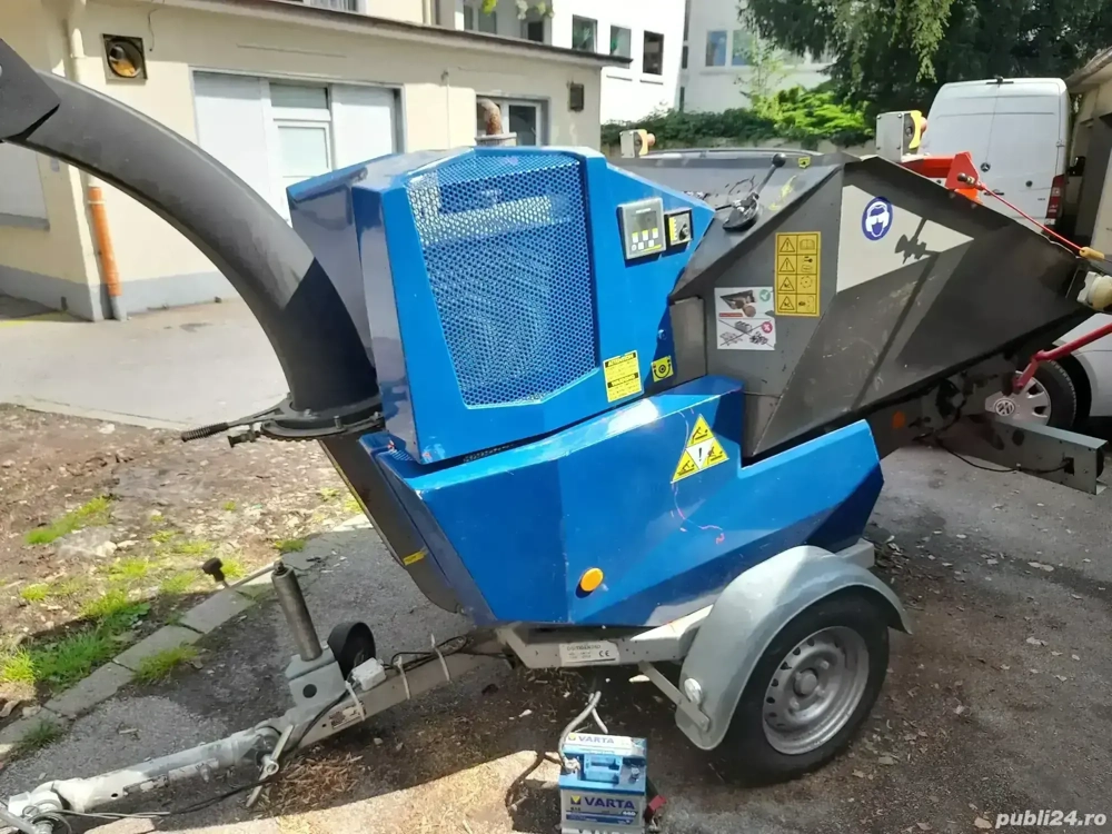 vand tocator crengi remorca 750 kg