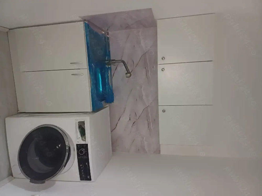 Proprietar vând garsonieră 