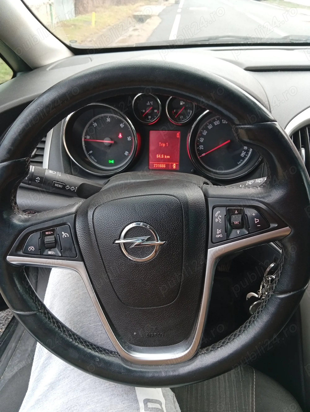 Vând Opel Astra J Sport Tourer 2011