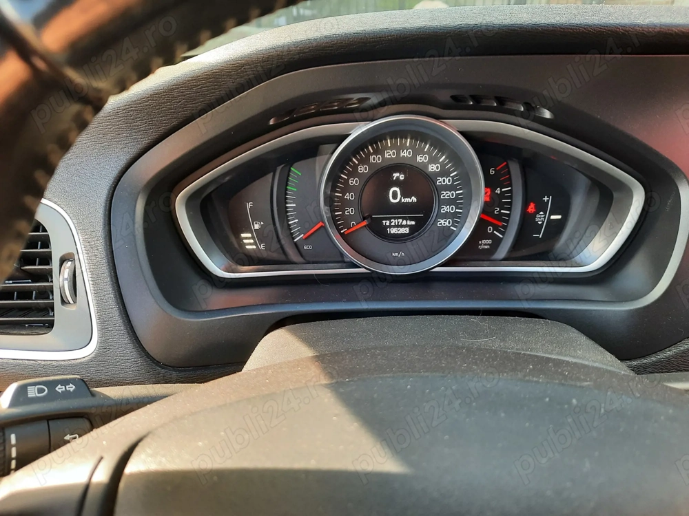 vand volvo s40 d2R 2015 