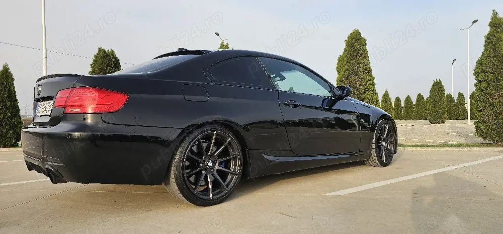 Bmw e92 coupe 330d manual  