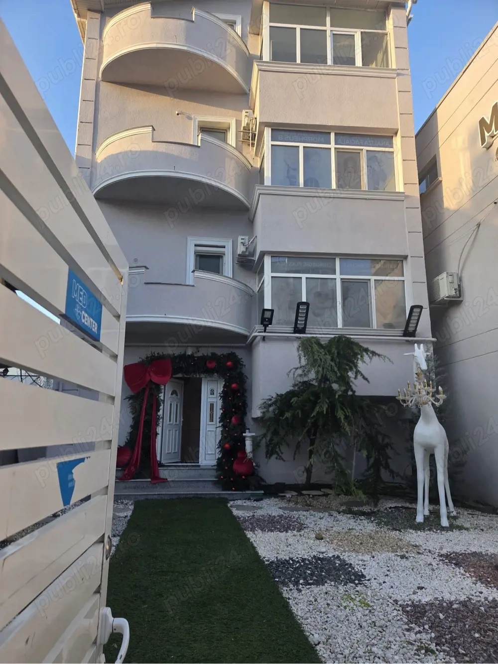 inchiriez apartament 2 camere 