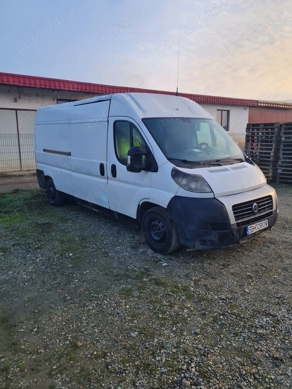 Lichidez parc auto compus din 5 masini