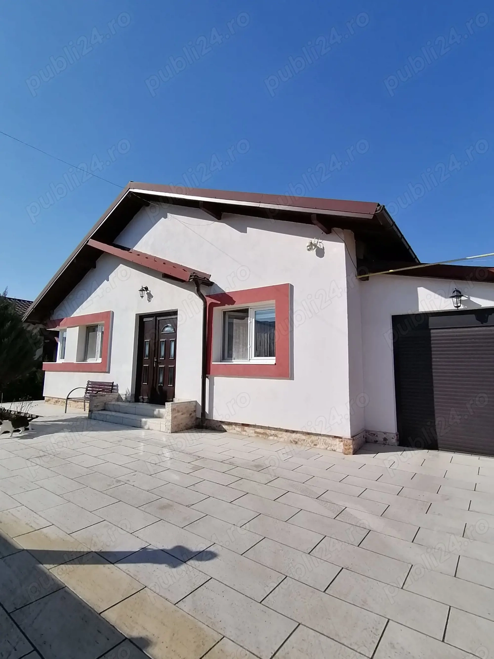 Casa Geamana Bradu , 466 mp teren