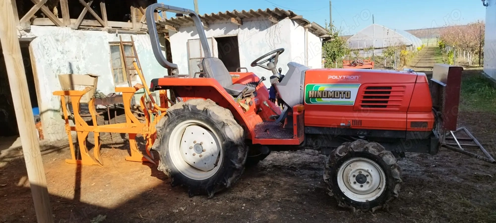 Tractor japonez hinomoto 4 4