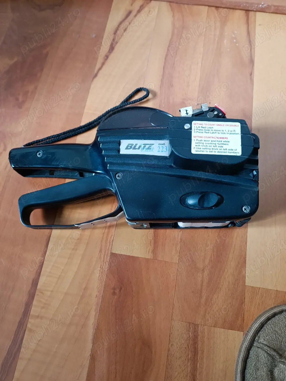 pistol de etichetare Blitz