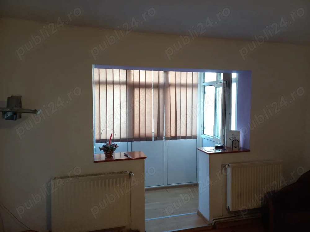 Vand apartament 2 camere Turnu Magurele