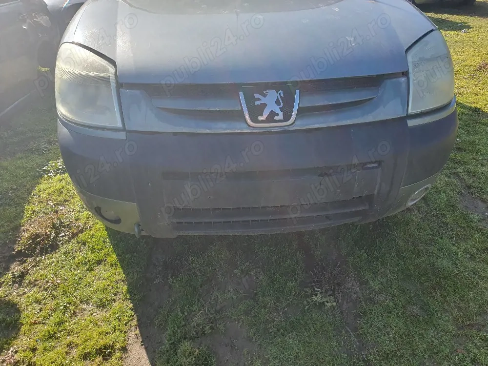 Bară față Peugeot partner .2003 