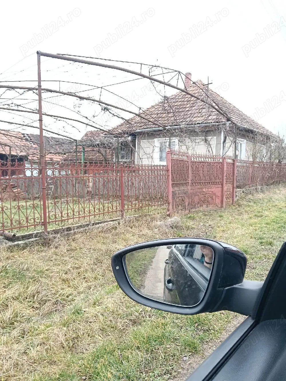 Vand casa în Iteu Nou