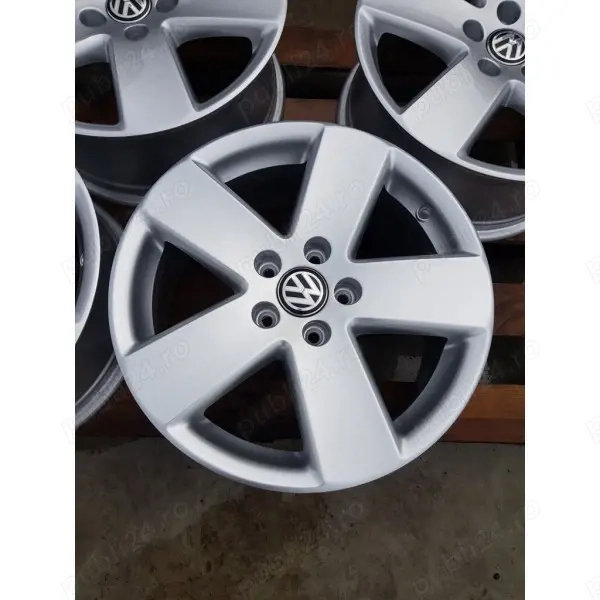 vand jenti de vw pe 16