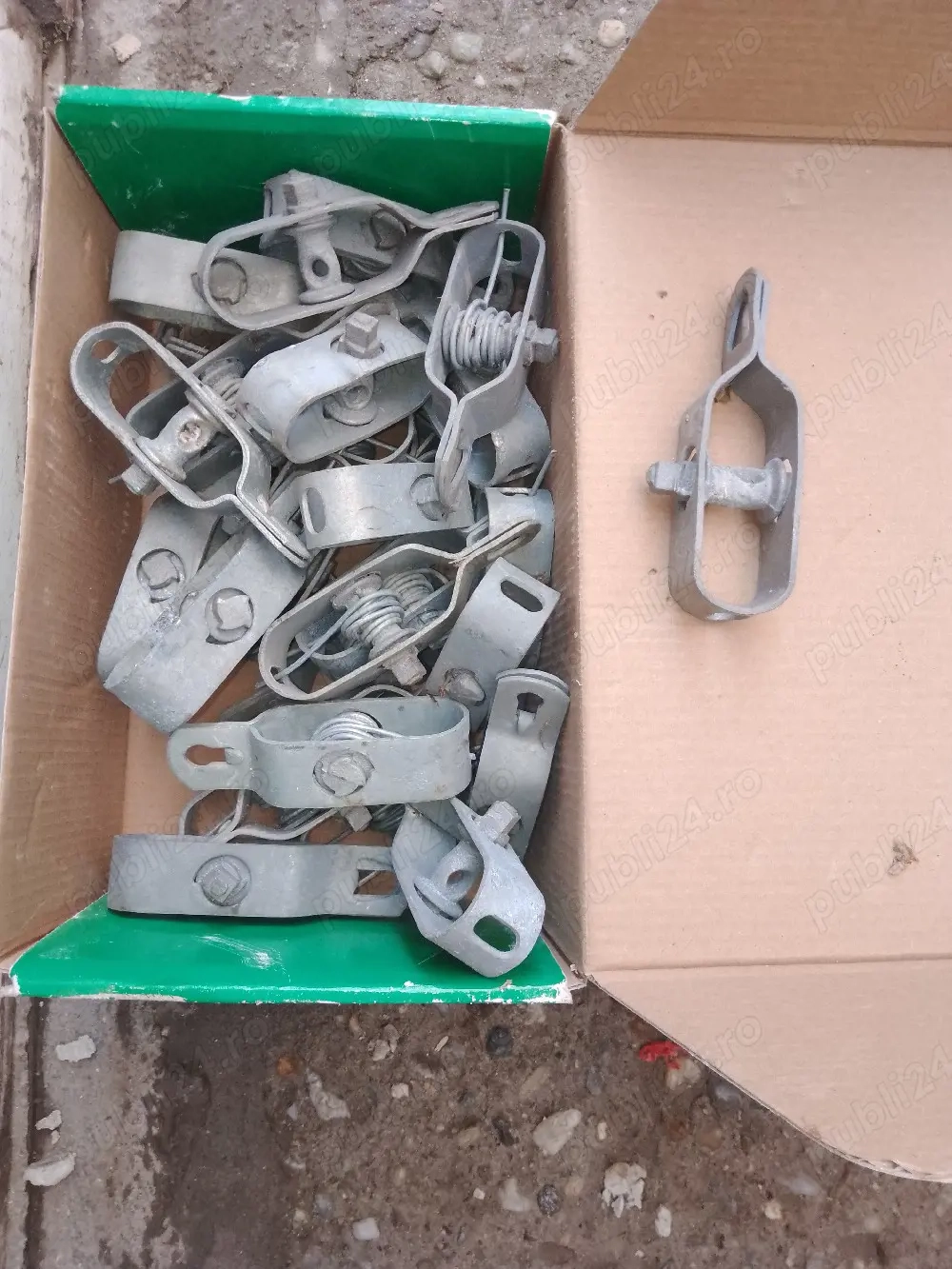 întinzător sârmă 