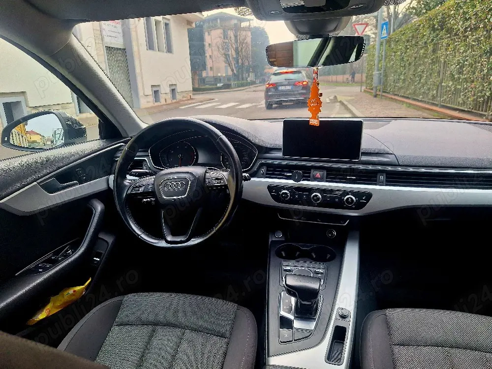 vând Audi A.4 