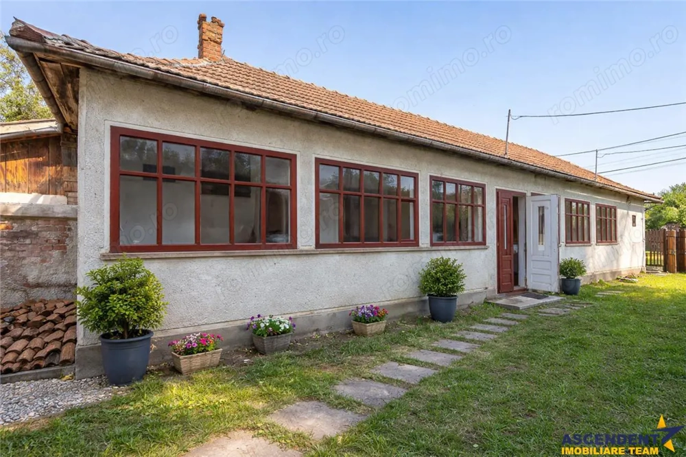 FILM! De vanzare casa traditionala, cu dependinte si facilitati, in Bretcu, Covasna