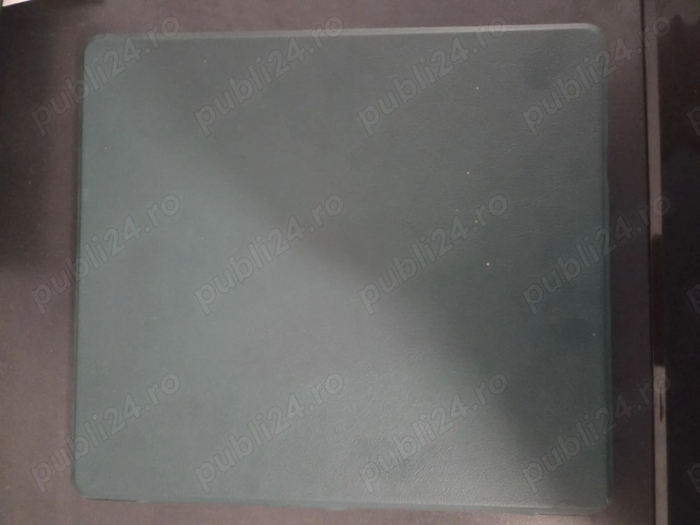 Vând ebook-reader kindle scribe