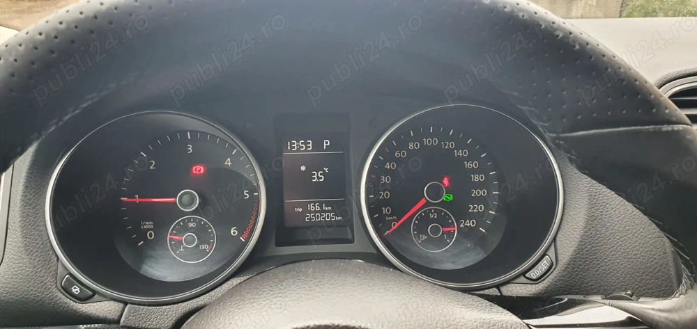 Volkswagen Golf 1.6 TDI DPF DSG Trendline