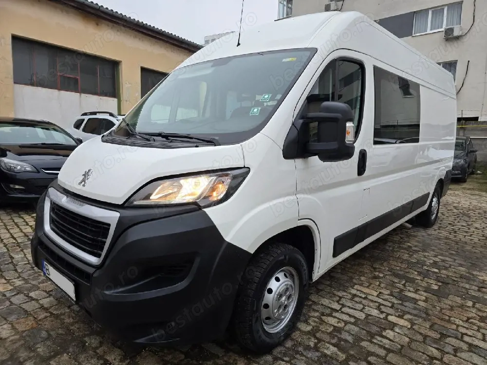 Peugeot Boxer Multicab 7 Locuri 2.2hdi 140cp 2020 TVA Deductibil