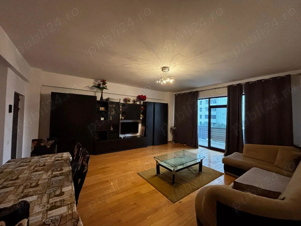 Apartament 3 camere et 1, Bl. RO Kaufland