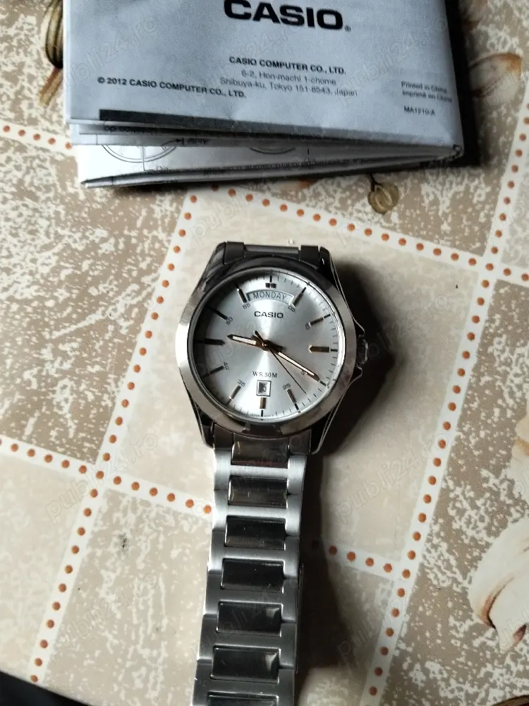 Vând ceas CASIO