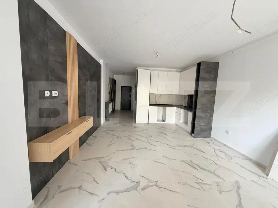 Apartament de vânzare – Cartier Izvor,  3 CAMERE 136500 EUR