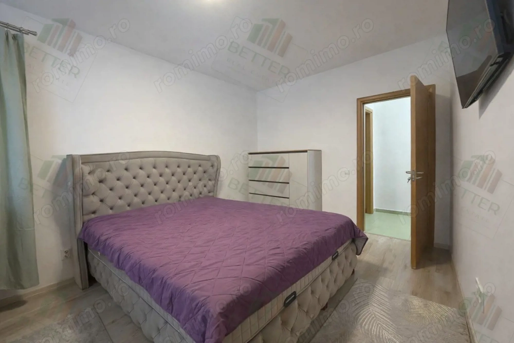 Apartament 3 camere   decomandat, mobilat, loc de parcare inclus