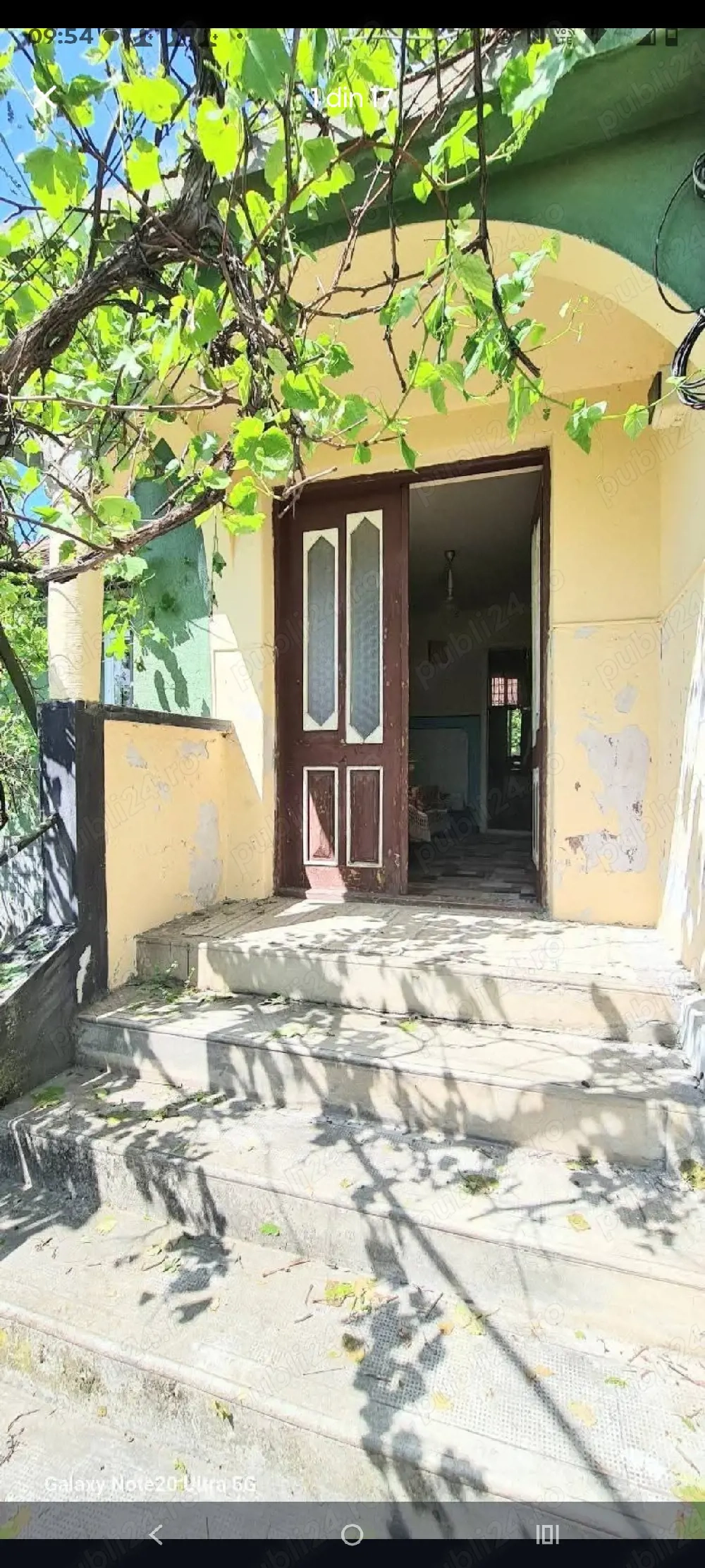 Vand casă in Hunedoara, Buituri, ST= 866 mp, 4 camere. Pret 85000 euro neg