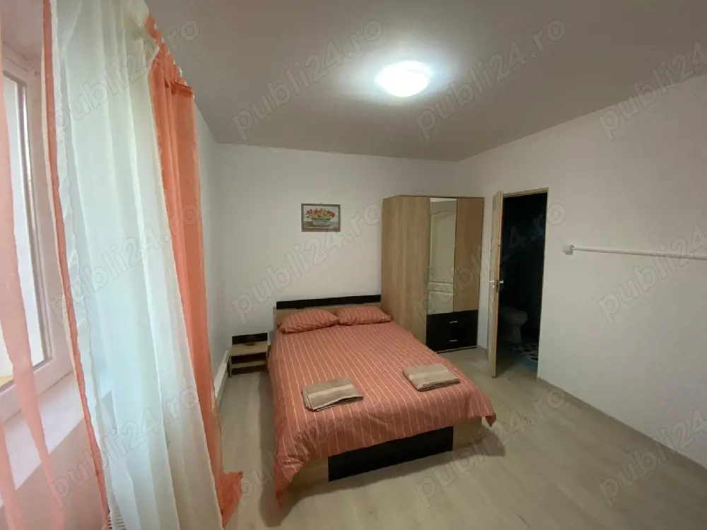 Oferim cazare pentru muncitori în zona industrială, ideală pentru echipe.