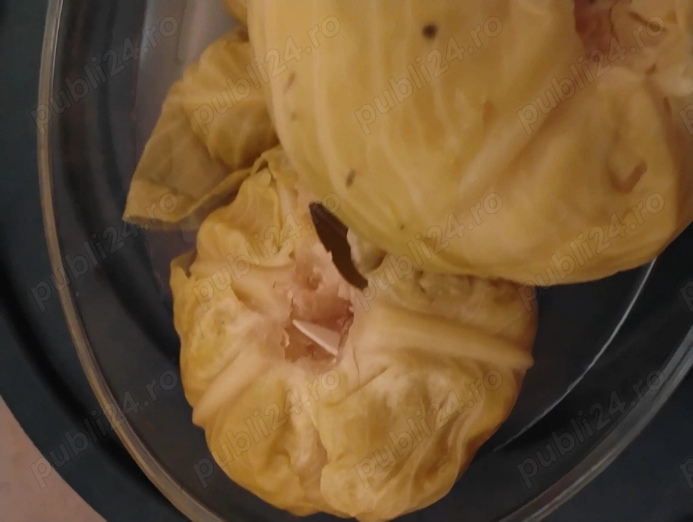 De vânzare următoarele produse: slănină afumată,untura de porc proaspătă din propria gospodărie 