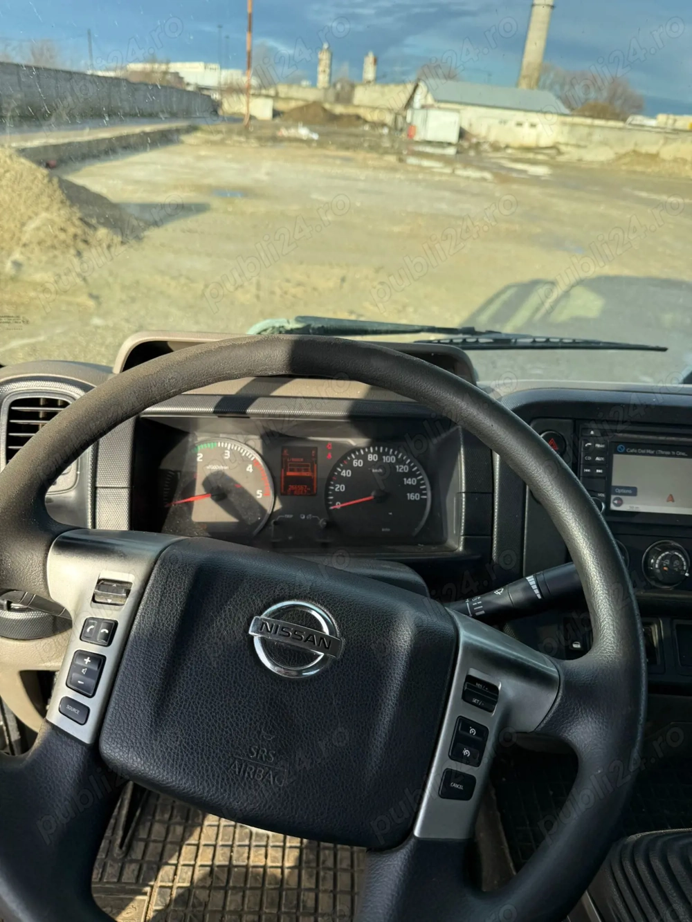 De vanzare autoutilitara Nissan 