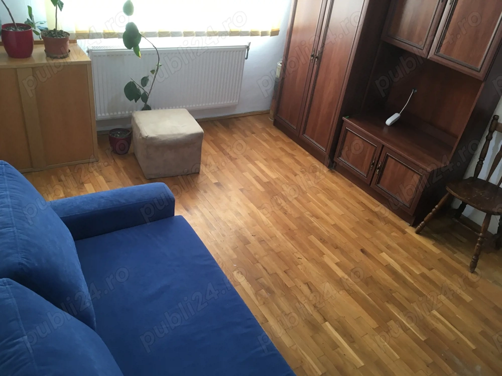 Proprietar inchiriez apartament 2 camere la casa
