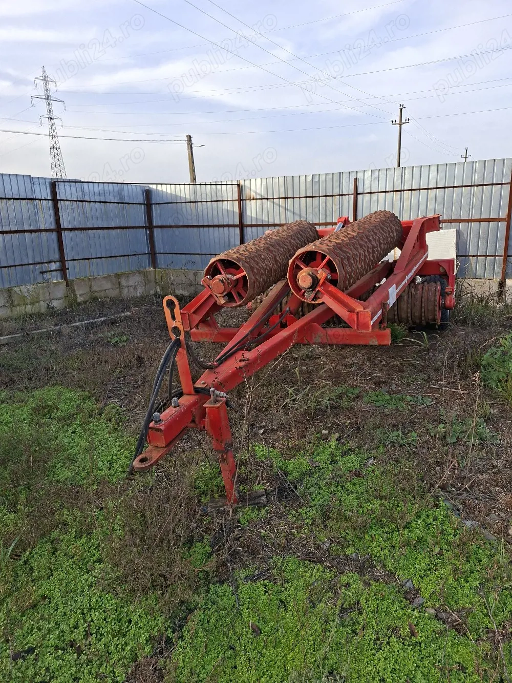 Tăvălug hidraulic tractat 6m