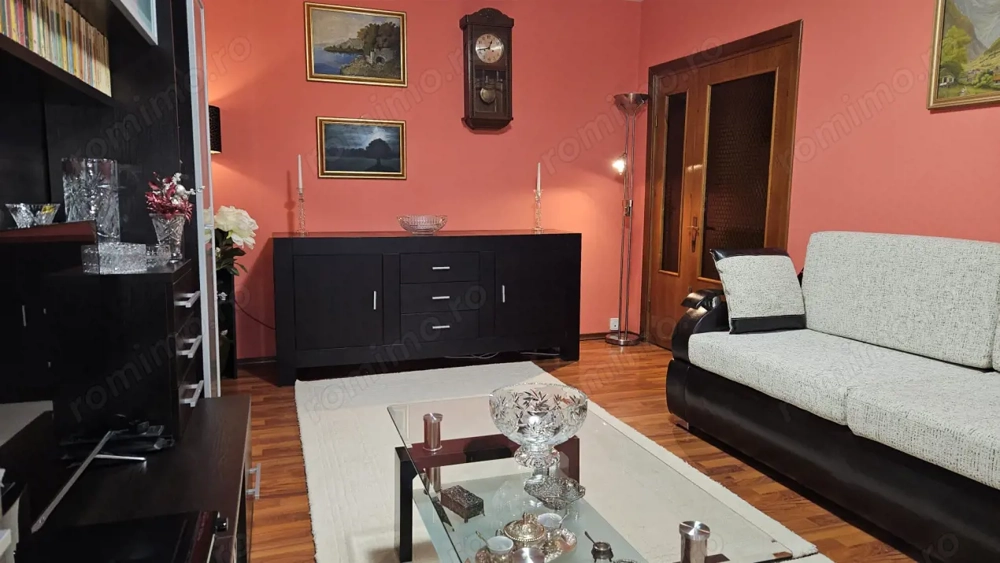 Apartament 3 camere, 70 mp, zona Ultracentral