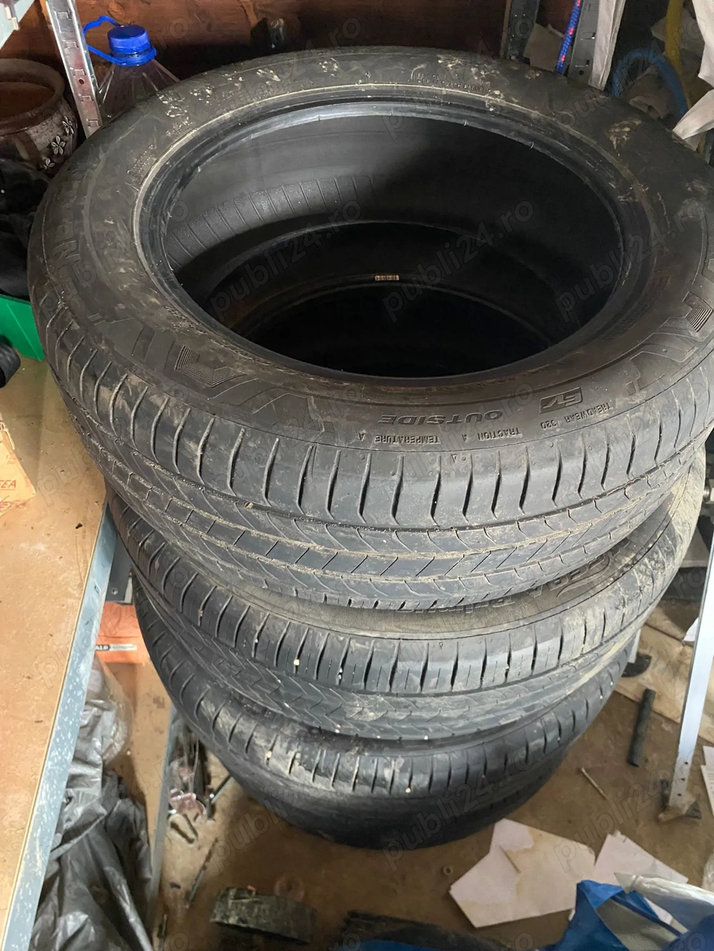 Anvelope Vara 215/60/R17/96H stare foarte buna