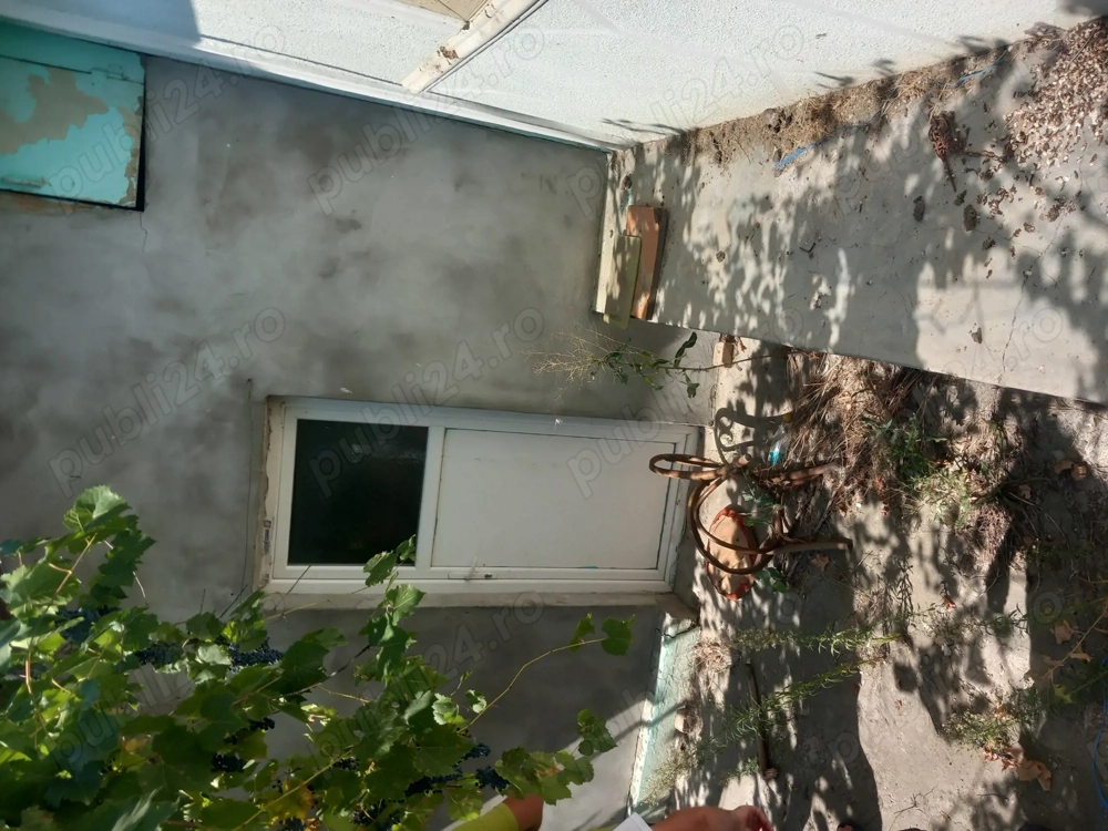 Casa batraneasca în comuna zorleni,   județul Vaslui teren 1500m intravilan 