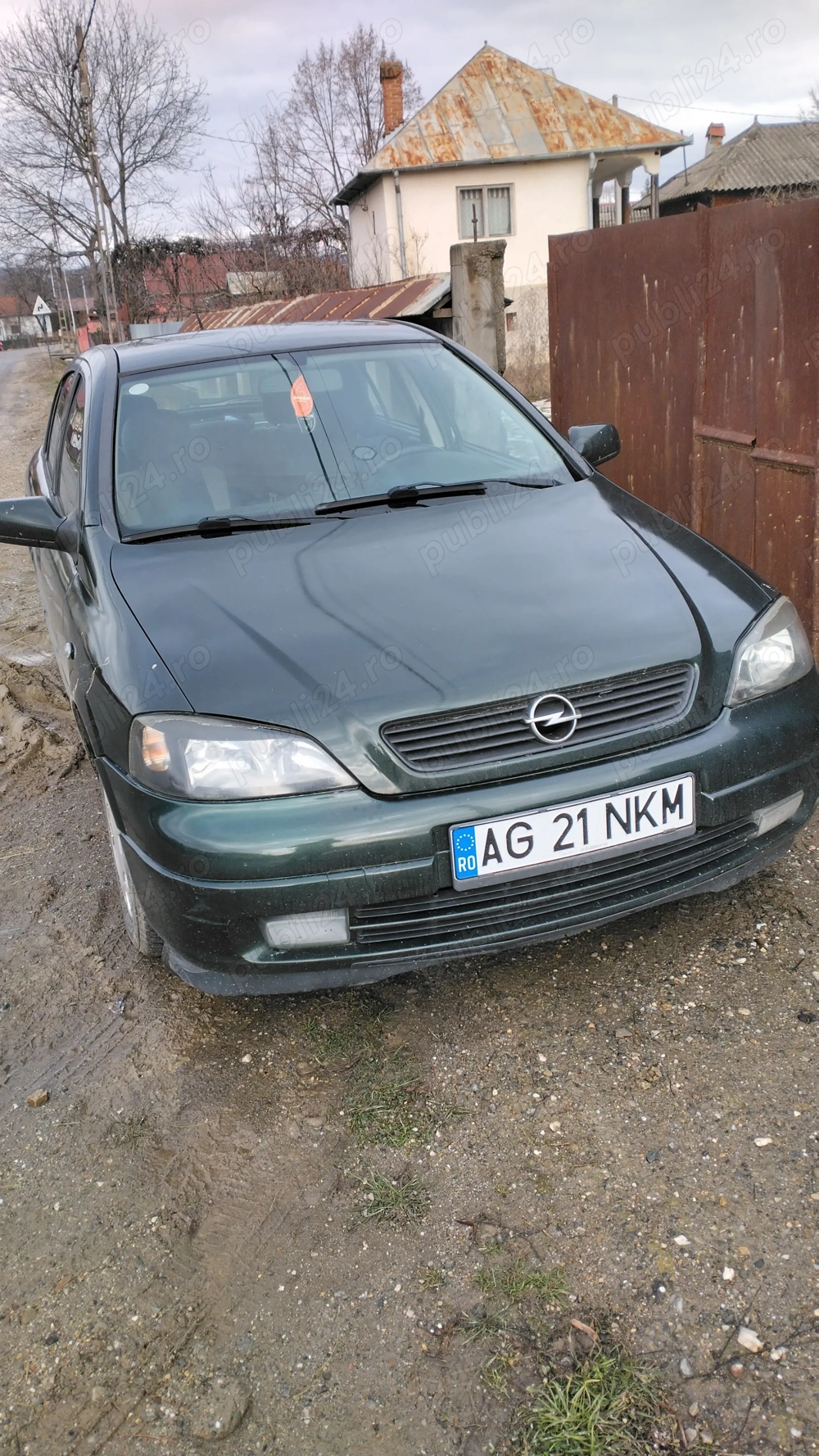 Vând sau schimb opel