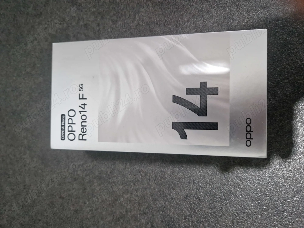 Telefon nou de vanzare