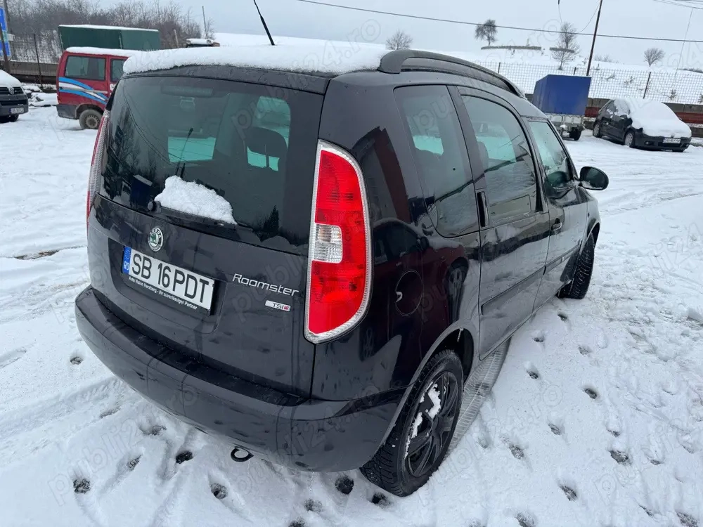 Skoda Roomster 1,2 fabr 2011   192000 km stare perfecta