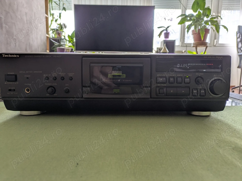 Deck Technics RS-AZ7, în stare bună de funcționare.