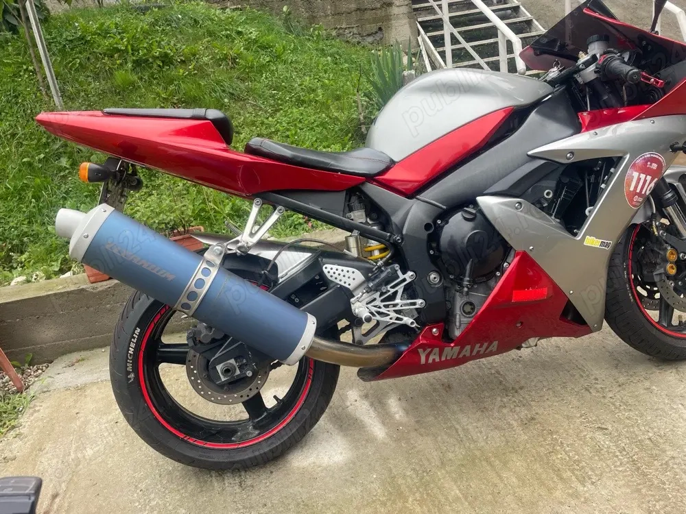 vand toba finala originala Yamaha r1
