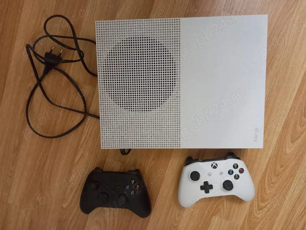 XBox One 1T cu 2 controlere
