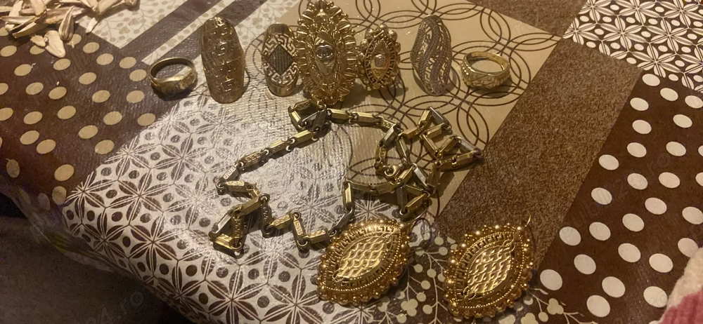 Aur 14k 72 grame 420 lei gramul 