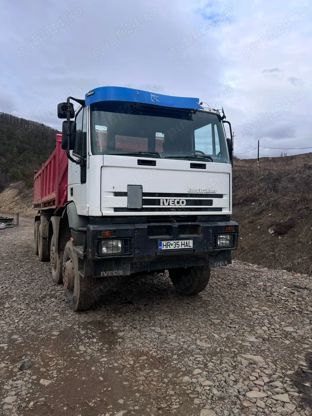 Se vinde IVECO EuroTrakker 