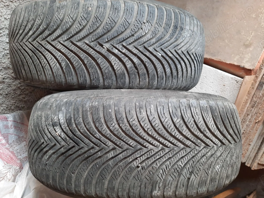 Vind anvelope cu jante