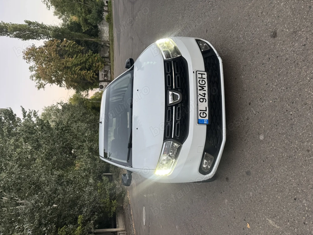 Vand logan 1.0 Tce 101 cp GPL Navigatie, camera marsalier