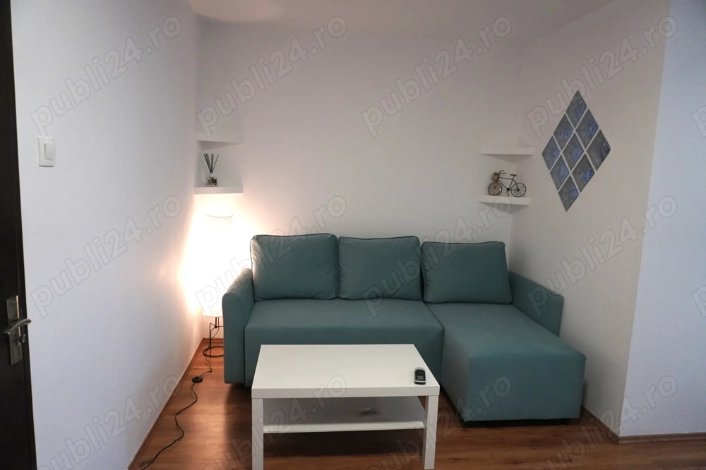 Garsoniera la 3 min de ParkLake