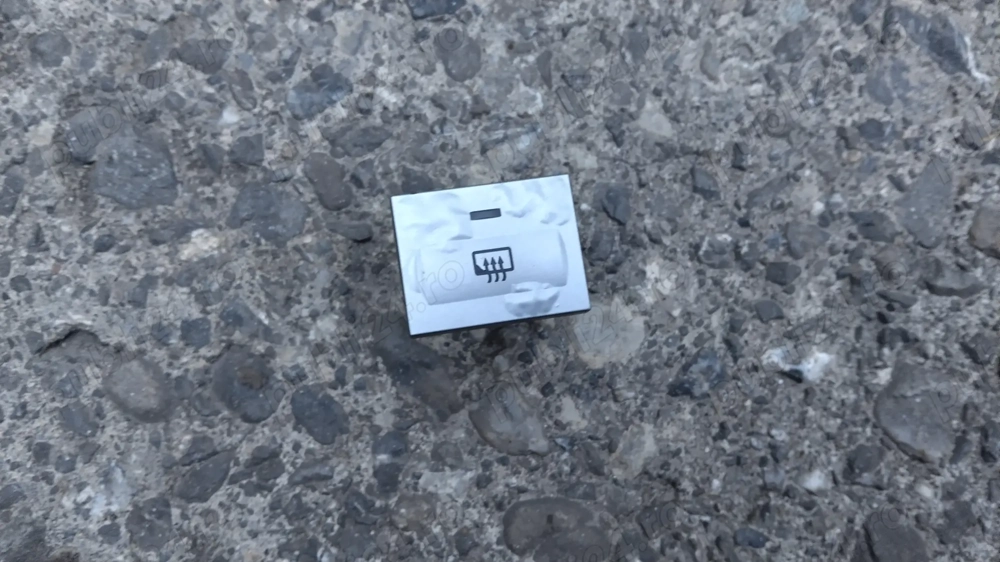 Buton dezaburie luneta FORD FOCUS FACELIFT 2008-2011 8V4T18C621AA