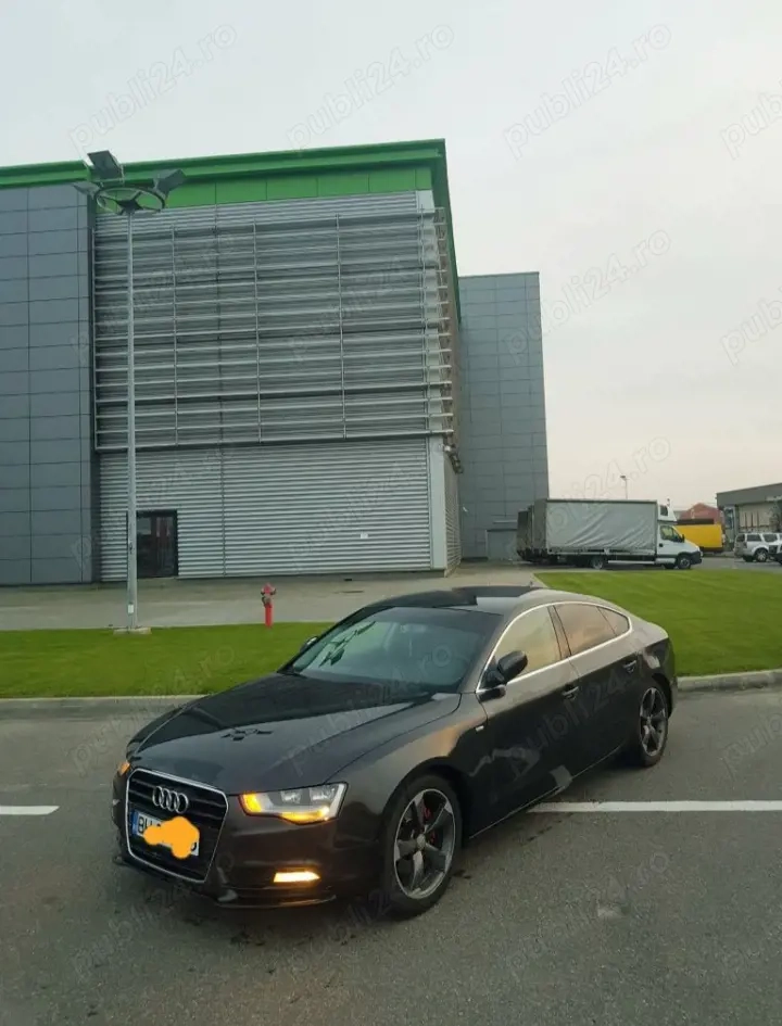 Vand masina audi a5 facelift