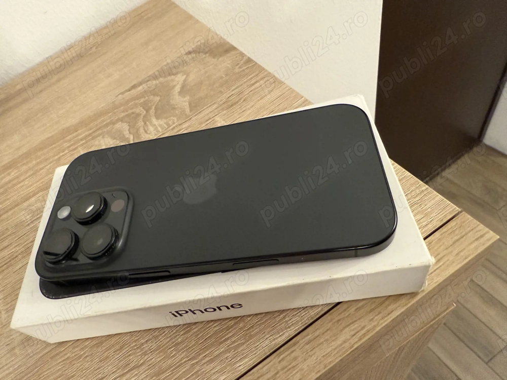 IPhone 16 PRO, in garanție 