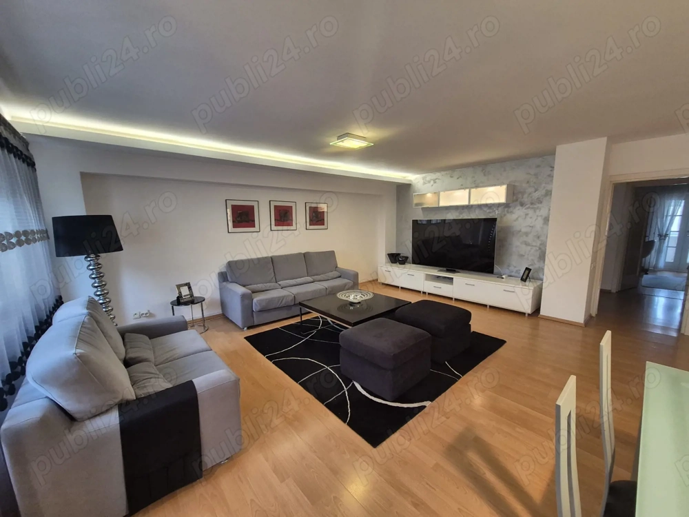 De vânzare | Apartament 3 camere | 100 mp | Etaj 3 | Zona OMV   Piatra-Neam