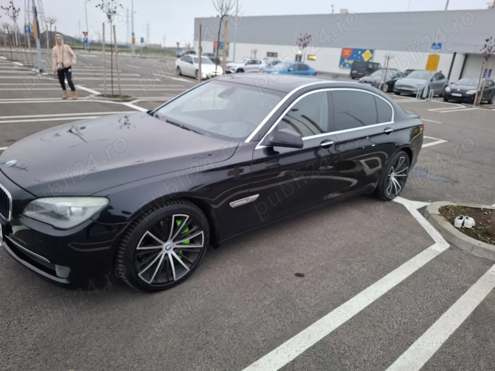 BMW 750 Li, V8-408 cp !!